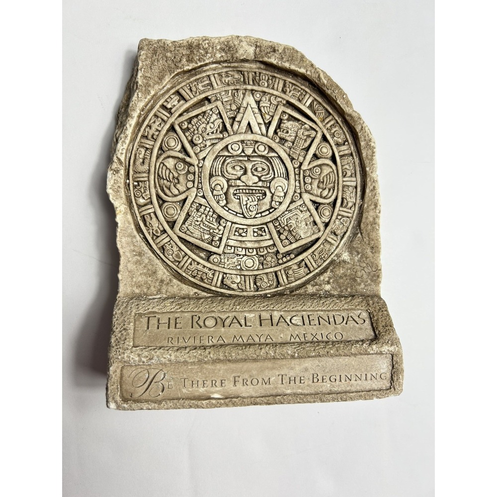 Aztec Maya Solar Sun Xiuhpohualli & Tonalpohualli Calendar Plaque Figurine